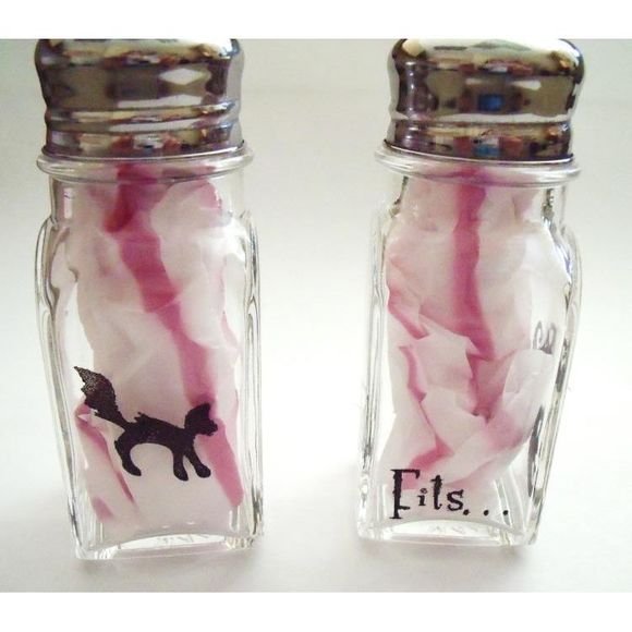 Haunted Halloween Witch Black Cat Salt and Pepper Shakers - Picture 3 of 7